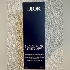 Dior Forever Skin Glow Foundation – 2CR Cool Rosy – NIB